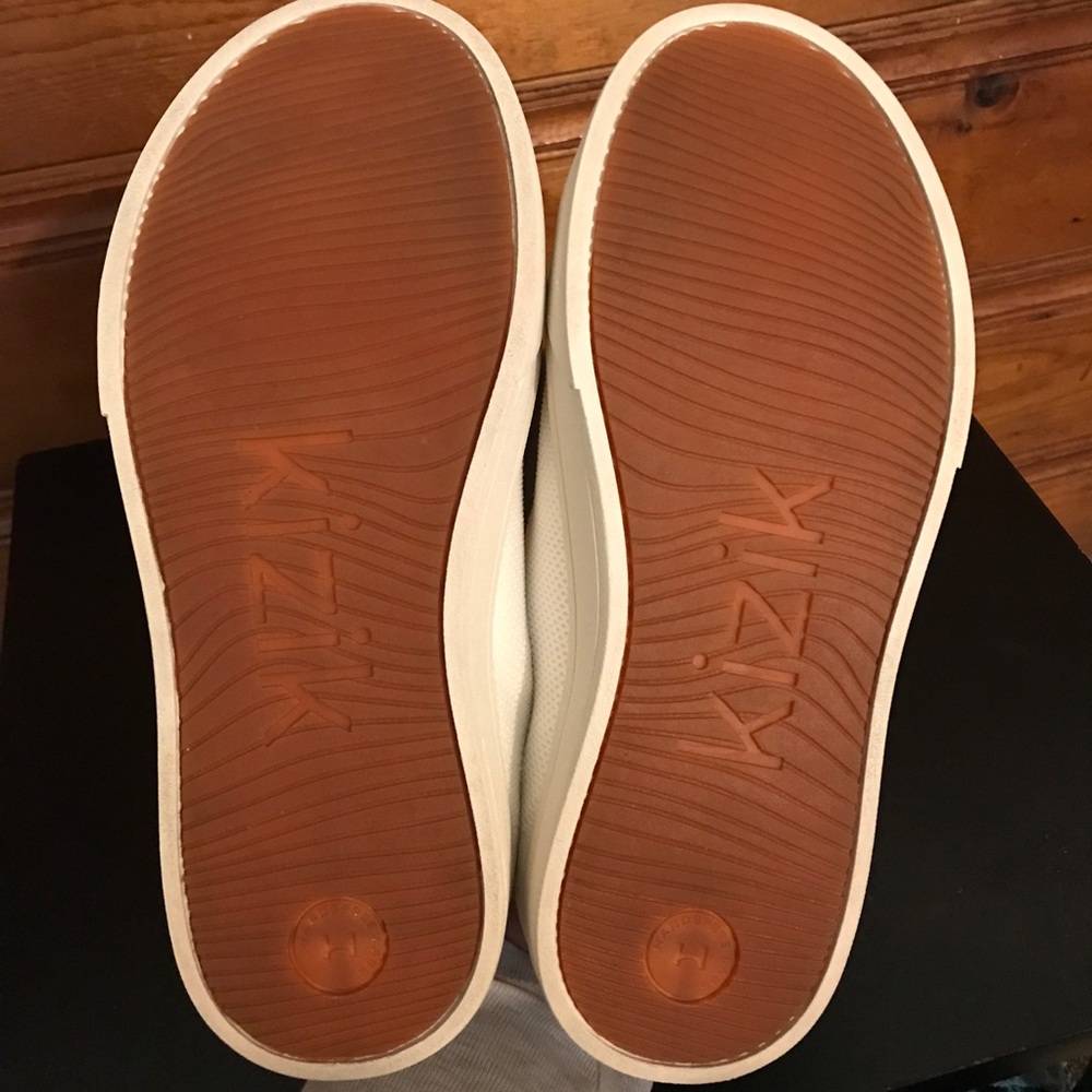 Kizik Knit White Sneaker Size 8 - Picture 11 of 11